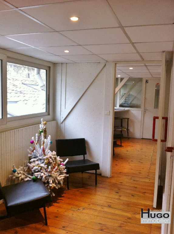 Photo DÉJÀ VENDU PAR HUGO IMMOBILIER & ASSOCIES !!! BORDEAUX BARRIERE DE PESSAC - IMMEUBLE COMMERCIAL 410M² REVENU LOCATIF 49.000HT/AN. image 4/6