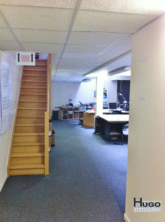 Photo DÉJÀ VENDU PAR HUGO IMMOBILIER & ASSOCIES !!! BORDEAUX BARRIERE DE PESSAC - IMMEUBLE COMMERCIAL 410M² REVENU LOCATIF 49.000HT/AN. image 5/6