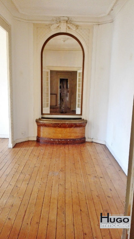 Photo DÉJÀ VENDU PAR HUGO IMMOBILIER & ASSOCIES !!! BORDEAUX CRS DE LA MARNE - GUSTAVE EIFFEL - APPARTEMENT T4 DE 120M² PRESTATIONS ANCIENNES ! image 3/6