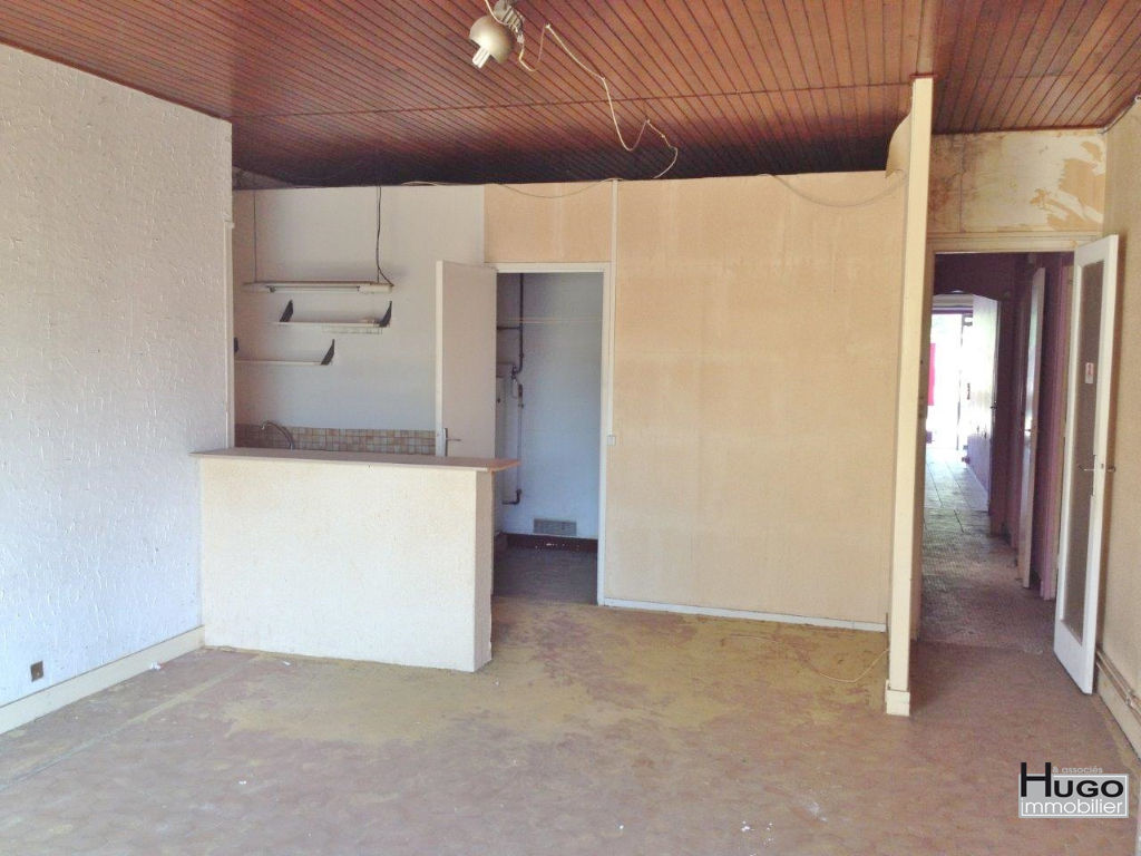 Photo DÉJÀ VENDU PAR HUGO IMMOBILIER & ASSOCIES !!!  BORDEAUX BASTIDE - AV THIERS / TRAM GALIN - MAISON 160M² AVEC JARDIN DE 160M² A RENOVER. image 4/6