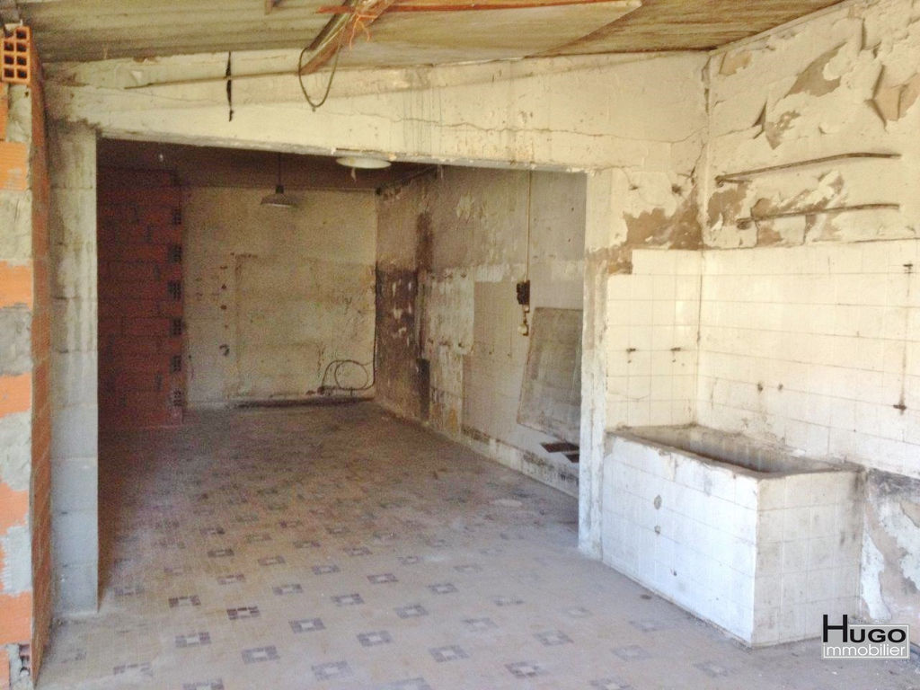 Photo DÉJÀ VENDU PAR HUGO IMMOBILIER & ASSOCIES !!!  BORDEAUX BASTIDE - AV THIERS / TRAM GALIN - MAISON 160M² AVEC JARDIN DE 160M² A RENOVER. image 5/6