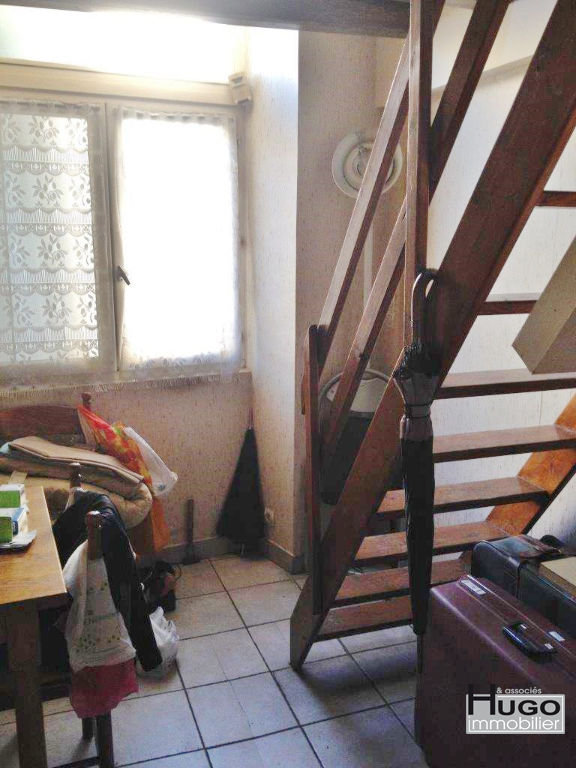 Photo DÉJÀ VENDU PAR HUGO IMMOBILIER & ASSOCIES !!! BORDEAUX SAINT MICHEL - IMMEUBLE 10 LOTS DE 250M² + GARAGE 115M². A RENOVER !!! image 5/6