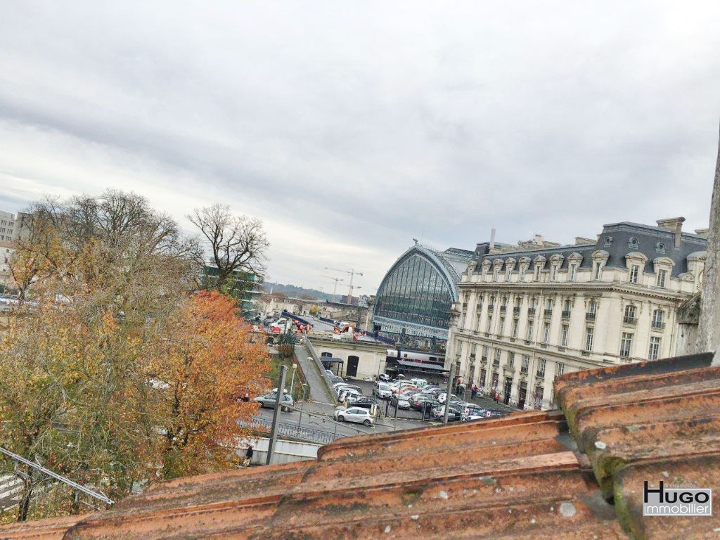 Photo DÉJÀ VENDU PAR HUGO IMMOBILIER & ASSOCIES !!!  BORDEAUX GARE SAINT JEAN- EURATLANTIQUE- IMMEUBLE DE RAPPORT 4 LOTS DE 195M² ! image 3/6