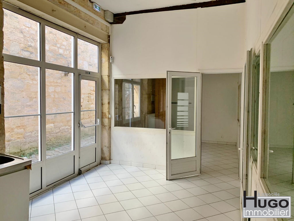 Photo DÉJÀ VENDU PAR L'AGENCE !!! EXCLUSIVITÉ !!! BORDEAUX GARE SAINT JEAN- EURATLANTIQUE- IMMEUBLE MIXTE 15 LOTS LIBRES D'ENVIRON 690M² ! image 6/6