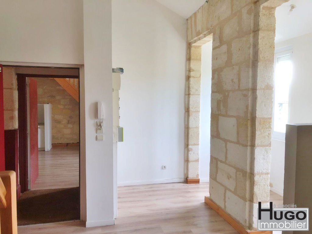 Photo DÉJÀ VENDU PAR L'AGENCE !!! EXCLUSIVITÉ !!! BORDEAUX BARRIÈRE DE BÈGLES- APPARTEMENT T2 DUPLEX LIBRE ! image 5/6