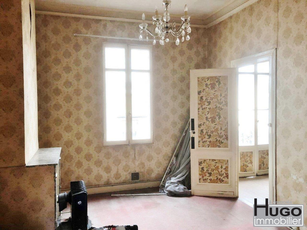 DÉJÀ VENDU PAR L'AGENCE !!! EXCLUSIVITÉ ! BORDEAUX - SACRÉ-COEUR - GARE SAINT JEAN - TRAM C & D - IMMEUBLE 2 LOTS + CAVE, TERRASSE ET COUR !