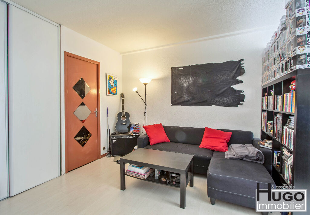Photo DÉJÀ VENDU PAR L'AGENCE !!! EXCLUSIVITE !!! BORDEAUX PLACE GAMBETTA - STUDIO 28M² VENDU LOUE. image 3/6