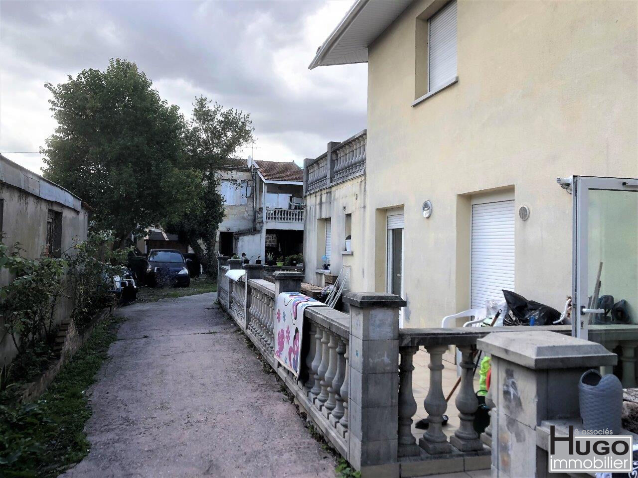Photo DÉJÀ VENDU PAR L'AGENCE !!! EXCLUSIVITÉ !!! BORDEAUX BASTIDE- AV THIERS- IMMEUBLE 7 LOTS DE 365M² - REVENU LOCATIF ANNUEL DE 60.000NET ! image 6/6