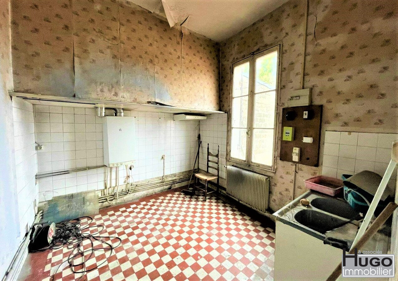 Photo BORDEAUX- QUARTIER SAINT JEAN- IMMEUBLE MIXTE 3 LOTS 460M² + CAVE ET JARDIN DE 300M²- A VOS PROJETS ! image 2/6