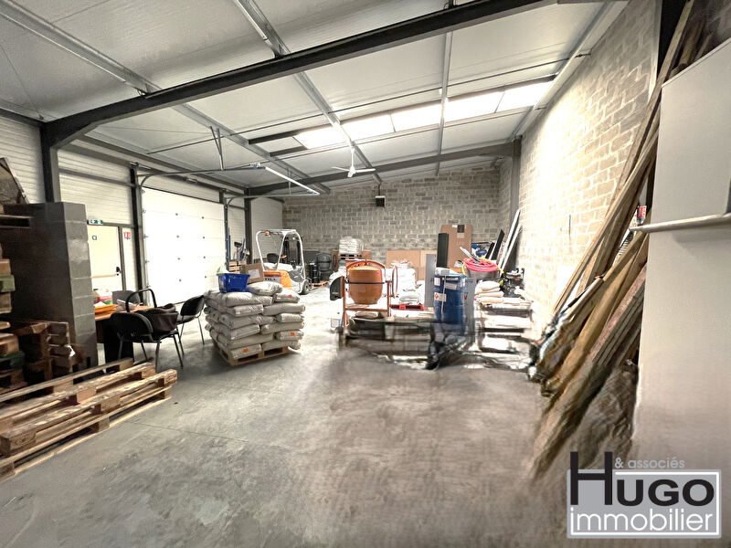 Photo DÉJÀ VENDU PAR L'AGENCE !!!  EXCLUSIVITÉ !!!  SAINT JEAN D'ILLAC- PROCHE AÉROPORT DE BORDEAUX-MÉRIGNAC - LOCAL COMMERCIAL ARTISANAL 210m² ! image 4/6