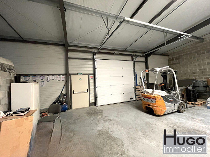Photo DÉJÀ VENDU PAR L'AGENCE !!!  EXCLUSIVITÉ !!!  SAINT JEAN D'ILLAC- PROCHE AÉROPORT DE BORDEAUX-MÉRIGNAC - LOCAL COMMERCIAL ARTISANAL 210m² ! image 6/6