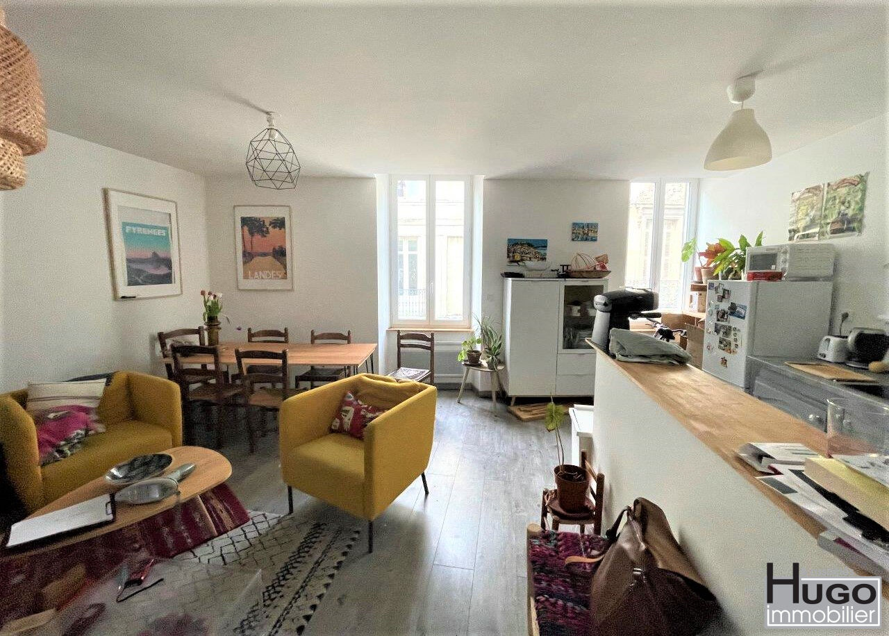 Photo DÉJÀ VENDU PAR L'AGENCE !!! EXCLUSIVITÉ- BORDEAUX- BOURSE DU TRAVAIL- VICTOIRE- TRAM B- IMMEUBLE 3 APTS LOUÉS 96M² + COUR ! image 2/6
