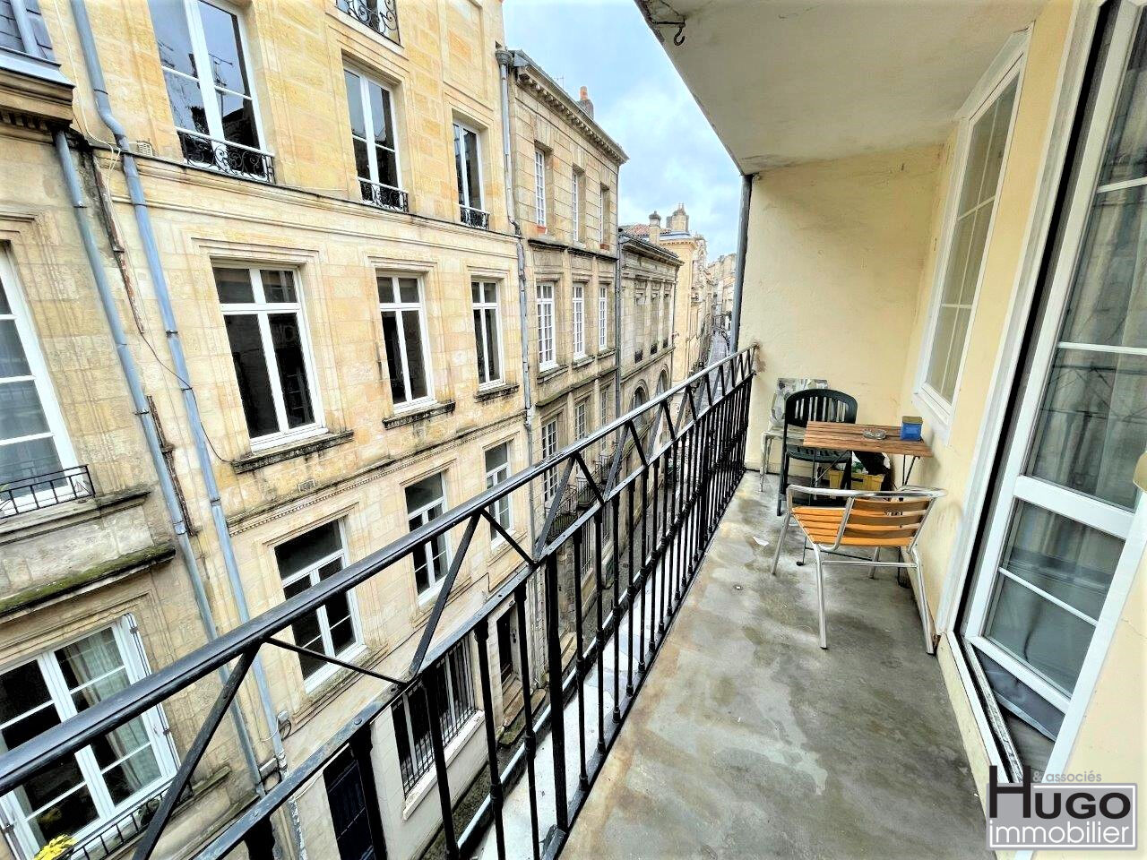 Photo DÉJÀ VENDU PAR L'AGENCE !!! EXCLUSIVITÉ- BORDEAUX SAINT PIERRE- PROCHE PLACE DU PARLEMENT- IMMEUBLE EN PIERRE MIXTE 4 LOTS- SECTEUR SAUVEGARDÉ ! image 6/6