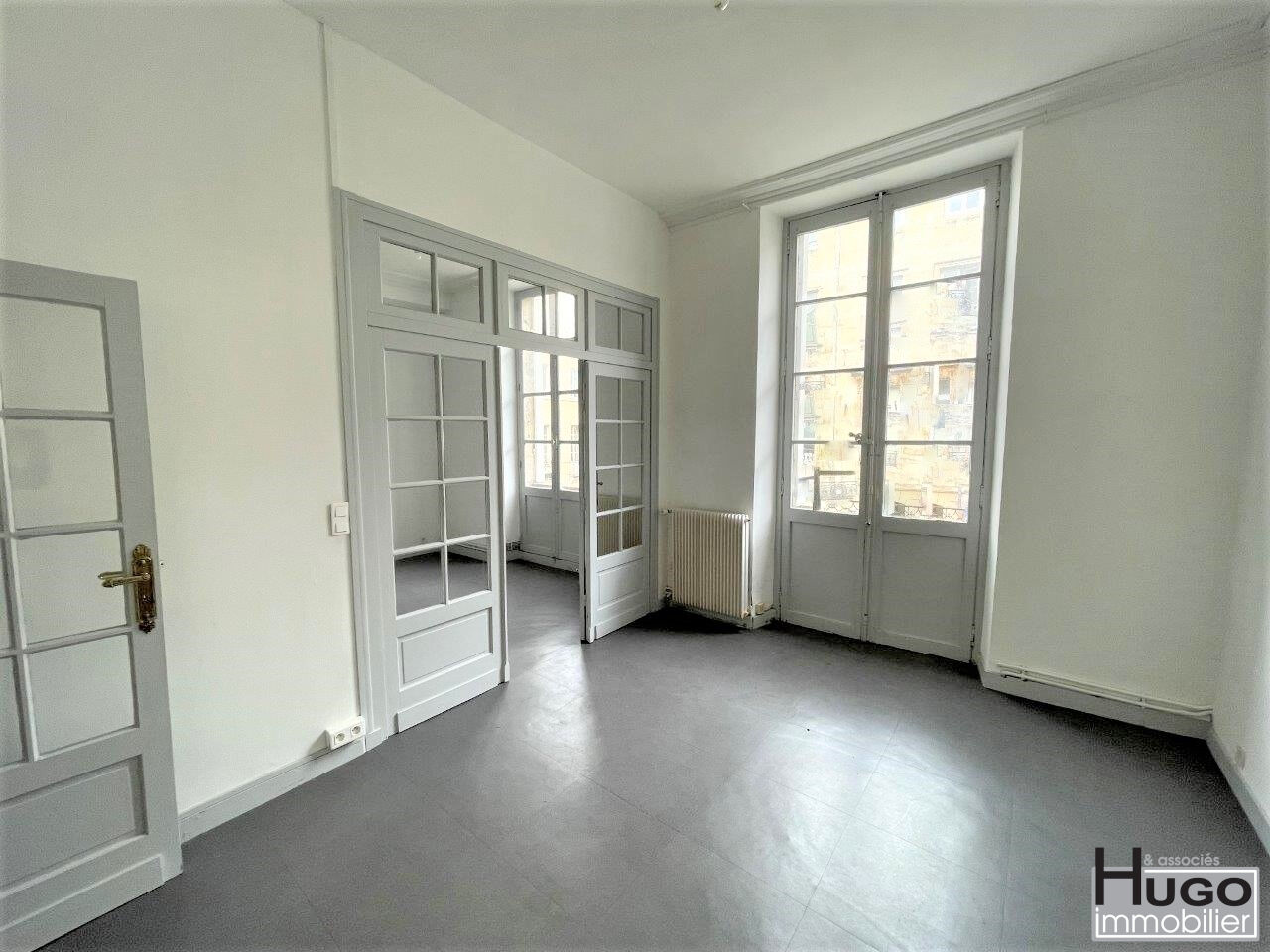 Photo BORDEAUX- PROCHE COURS DE L'INTENDANCE- IMMEUBLE MIXTE 5 LOTS 250M² EN SECTEUR SAUVEGARDÉ ! image 5/6