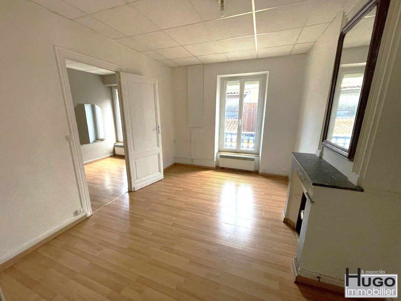 Photo DÉJÀ VENDU PAR L'AGENCE ! BORDEAUX- VICTOIRE- TRAM B- IMMEUBLE 125M²- 3 APTS: T2 + T3 + STUDIO ! image 1/6