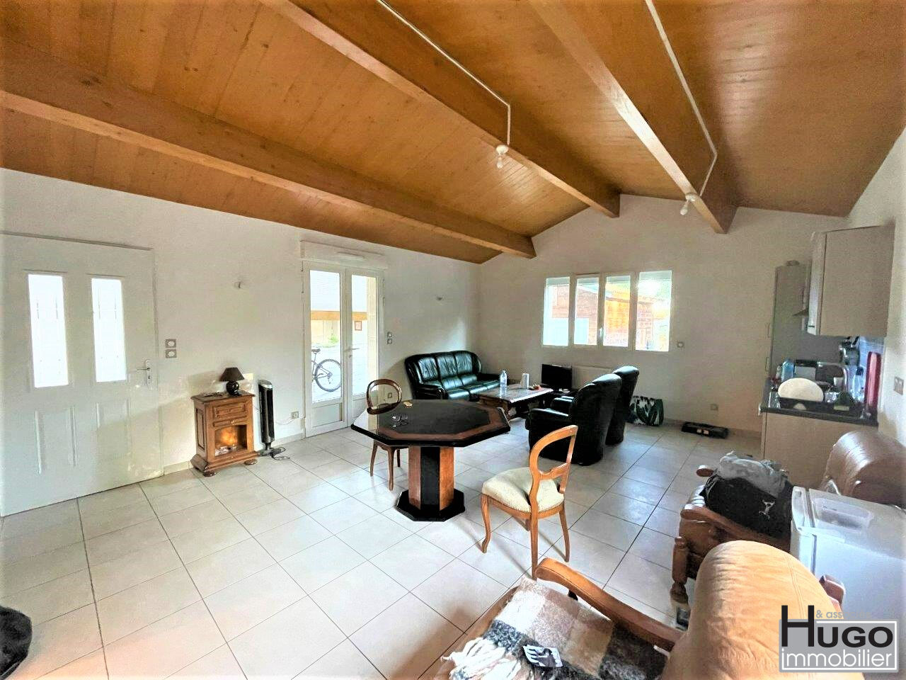 Photo DÉJÀ VENDU PAR L'AGENCE ! EXCLUSIVITÉ !!! CAMBLANES-QUINSAC- APPARTEMENT DUPLEX TYPE 5 DE 97M² + TERRASSE ET JARDINET + 2 PARKINGS ! image 4/6