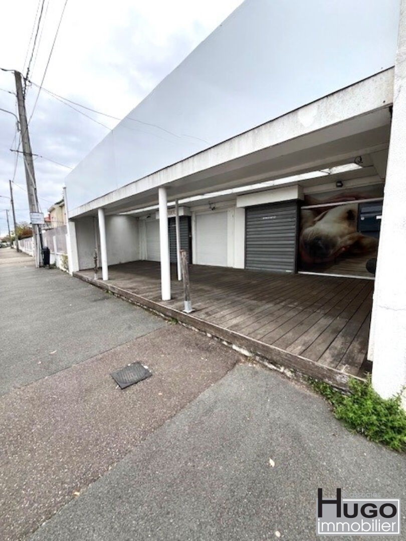 Photo BORDEAUX CAUDÉRAN- STADE BORDELAIS- LOCAL COMMERCIAL 150M² + TERRASSE D'ACCUEIL 45M² - LIBRE ! image 6/6