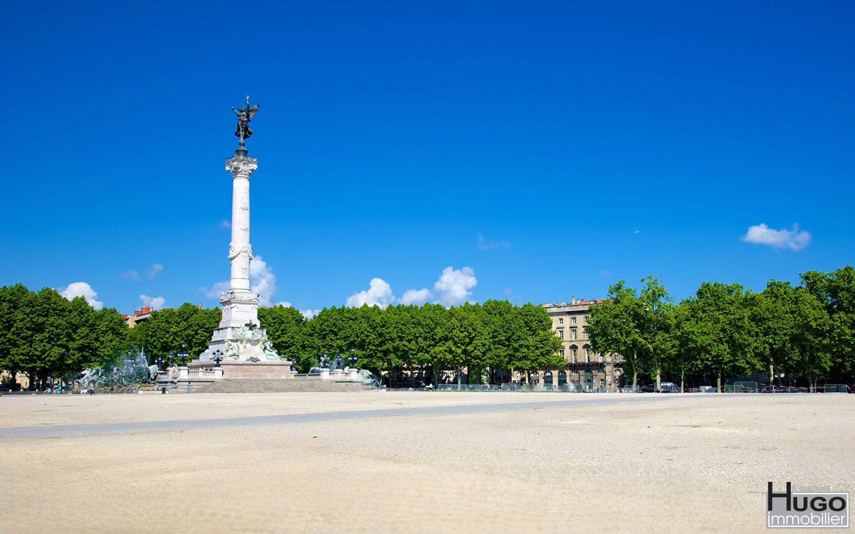 Photo BORDEAUX- PLACE DES QUINCONCES- LOCAL COMMERCIAL 156M² REVENU LOCATIF 68.000 ! image 2/3