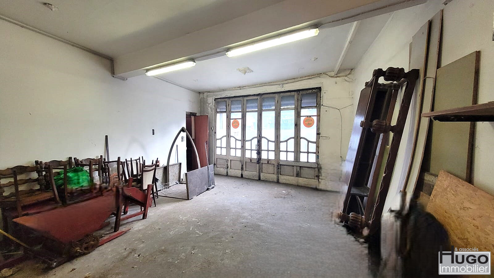 Photo BORDEAUX- VICTOIRE- TRAM B- COURS DE LA MARNE : 1 LOCAL COMMERCIAL- LIBRE ! image 6/6