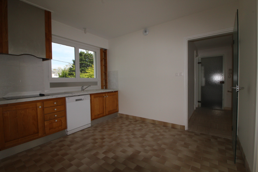 Photo A LOUER LORIENT Appartement T4 à 107 m2 image 4/6