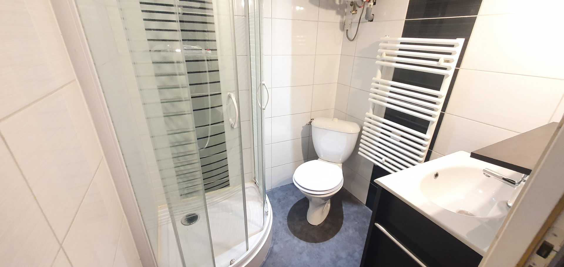 Photo Appartement RODEZ - 2 pièce(s) - 33.71 m² image 4/5