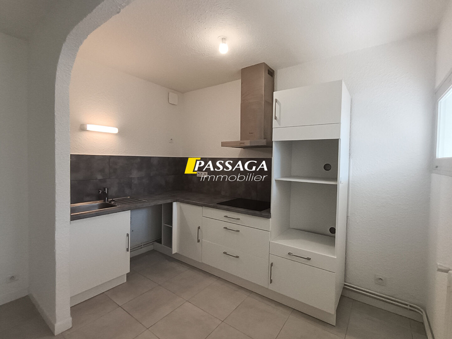 Appartement GAGES LE PONT - 2 pièce(s) - 47.55 m² - Parking privatif