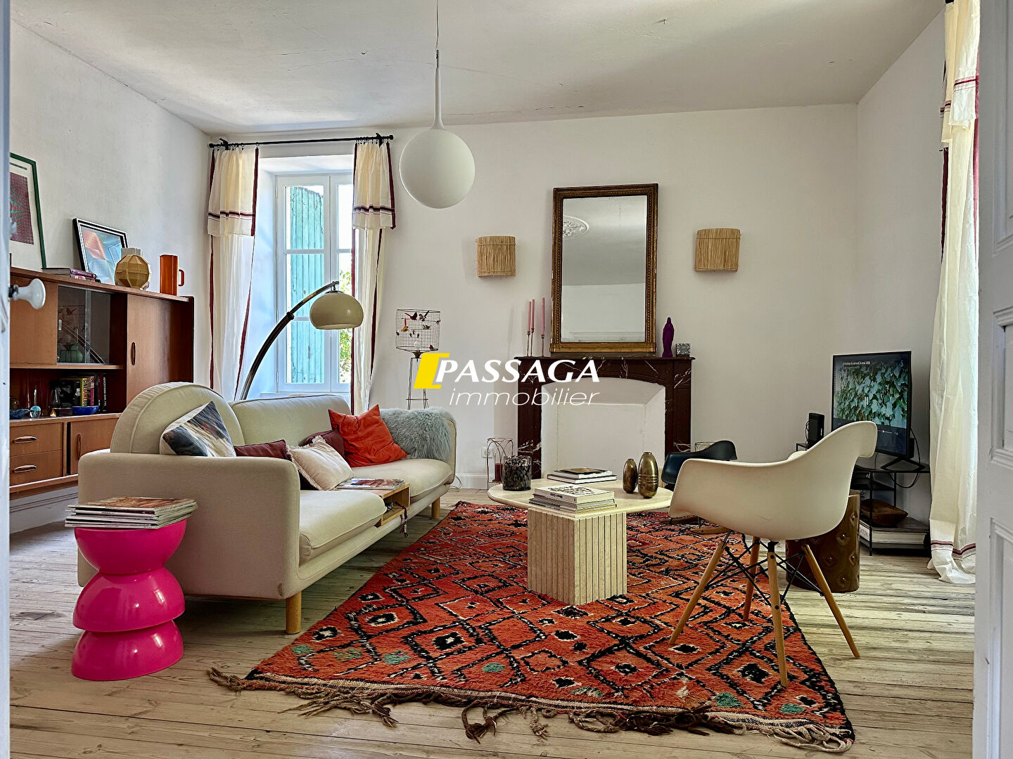 A VENDRE - Demeure de caractère avec jardin - SAINT SATURNIN DE LENNE