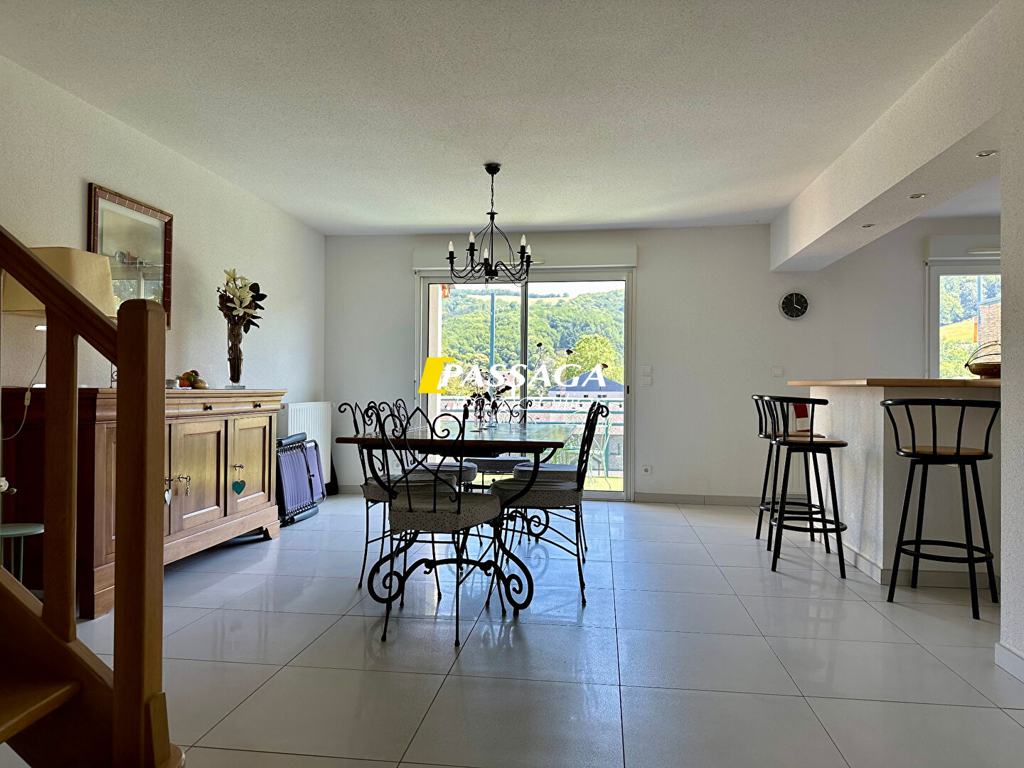 Photo A VENDRE - Appartement de type 5 - 110 m² - SAINT GENIEZ D'OLT ET D'AUBRAC image 6/6