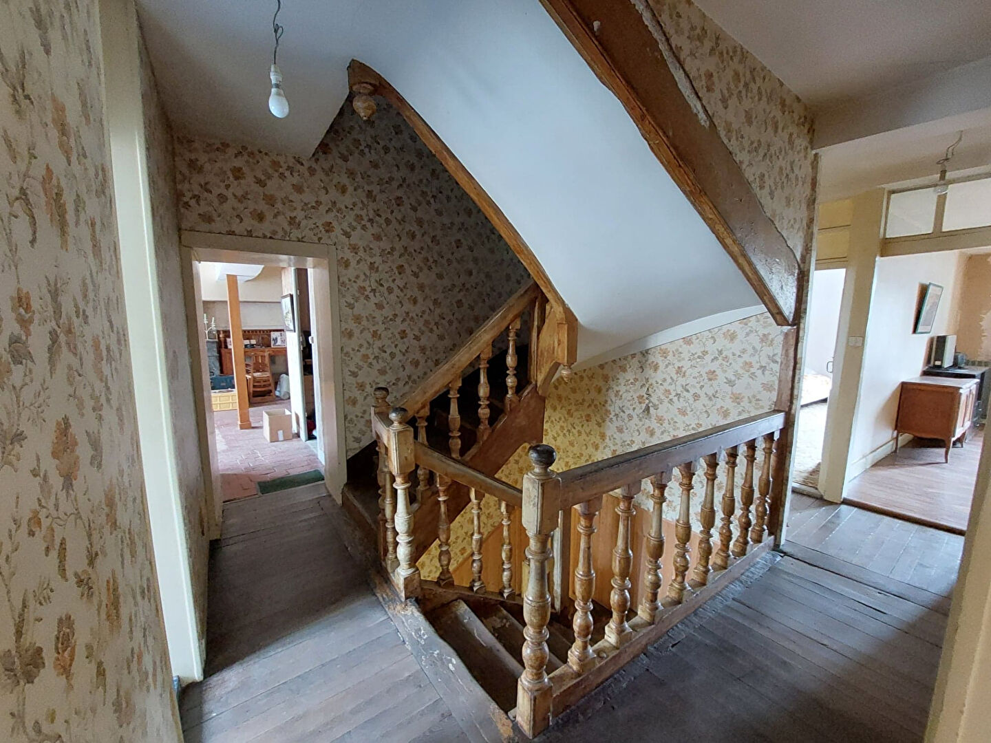 Photo Maison bourgeoise sur Cossé-le-Vivien image 2/6