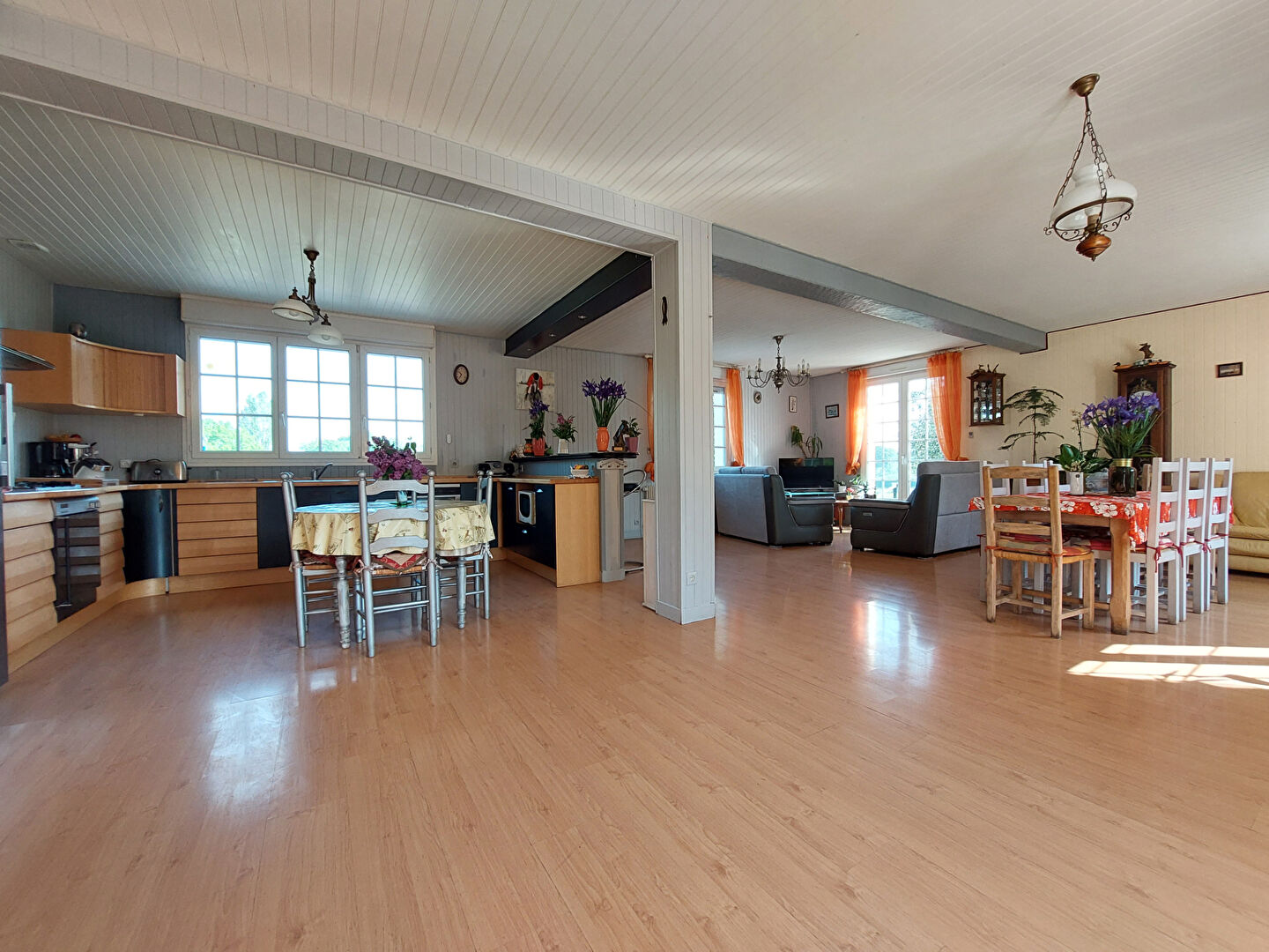 Maison en campagne avec 6100 m² de terrain