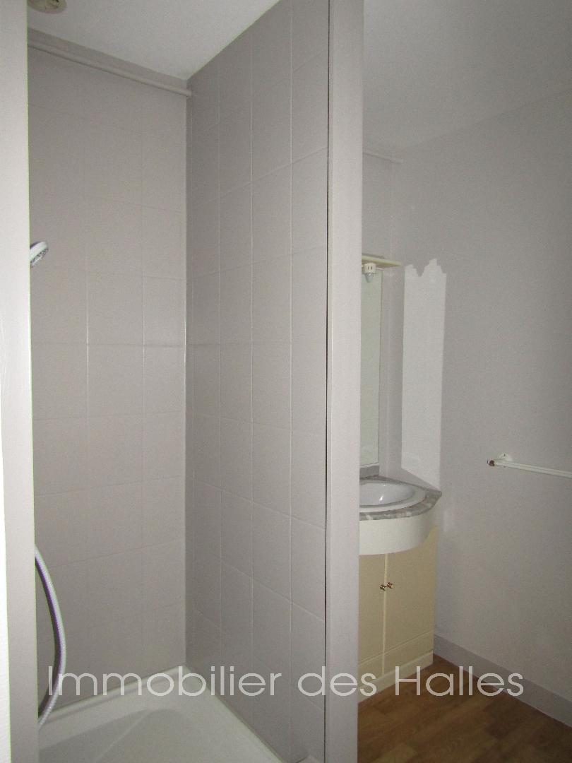 Photo LOCATION RENAZE image 4/4