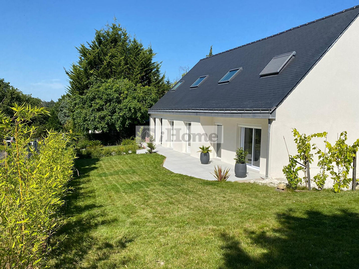 Photo BOUCHEMAINE image 1/6