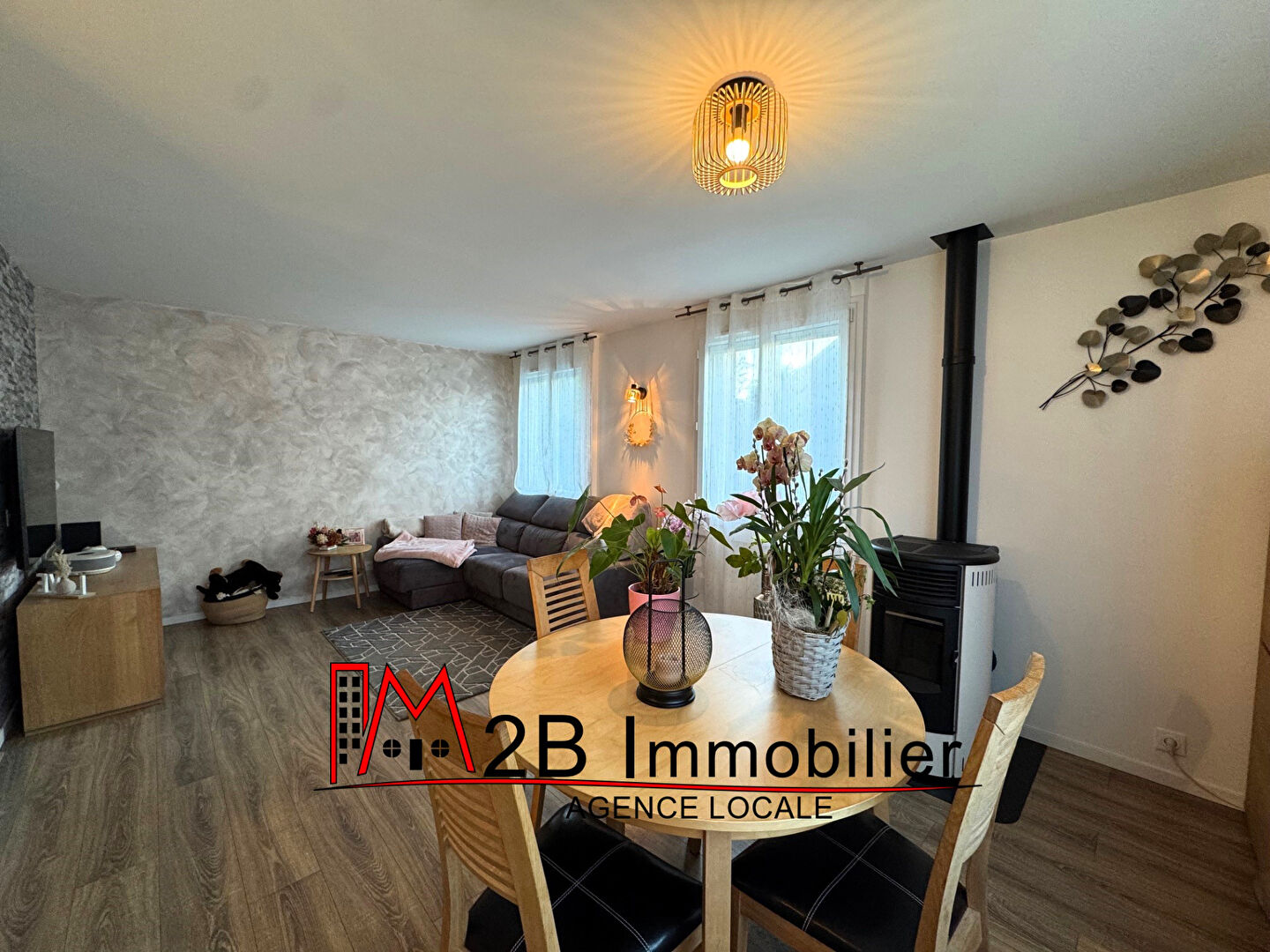 Photo MAISON INDIVIDUELLE ENTIEREMENT RENOVEE image 2/6