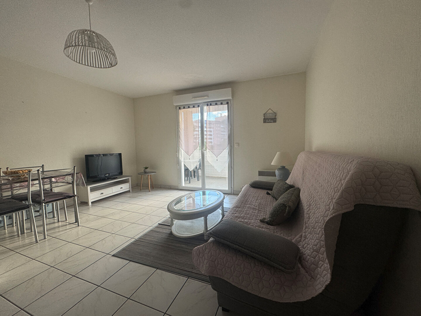 Billère - Appartement T2 - Box  - Cave - Terrasse - Ascenseur