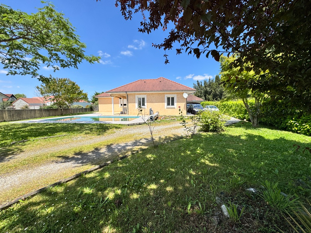 Agence immobilière de IMMO64  Serres Castet