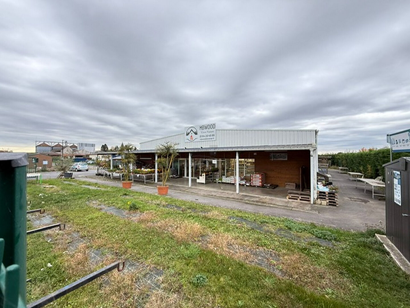 Local commercial Rebais 400 m2