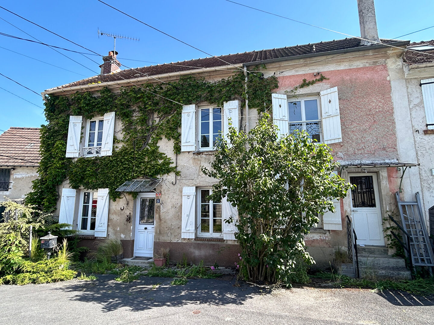 Agence immobilière de 
 IMMO 7 Jouarre - IMMO 7 
