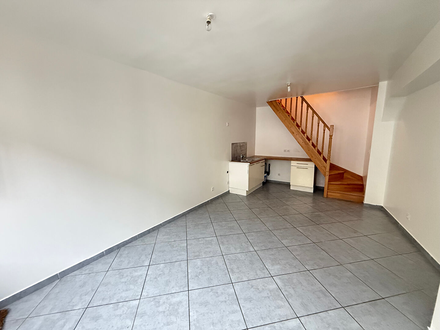 Agence immobilière de 
 IMMO 7 Jouarre - IMMO 7 
