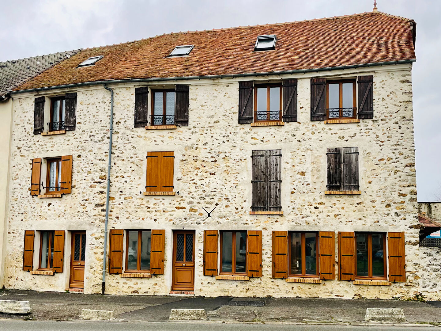 Agence immobilière de 
 IMMO 7 Jouarre - IMMO 7 
