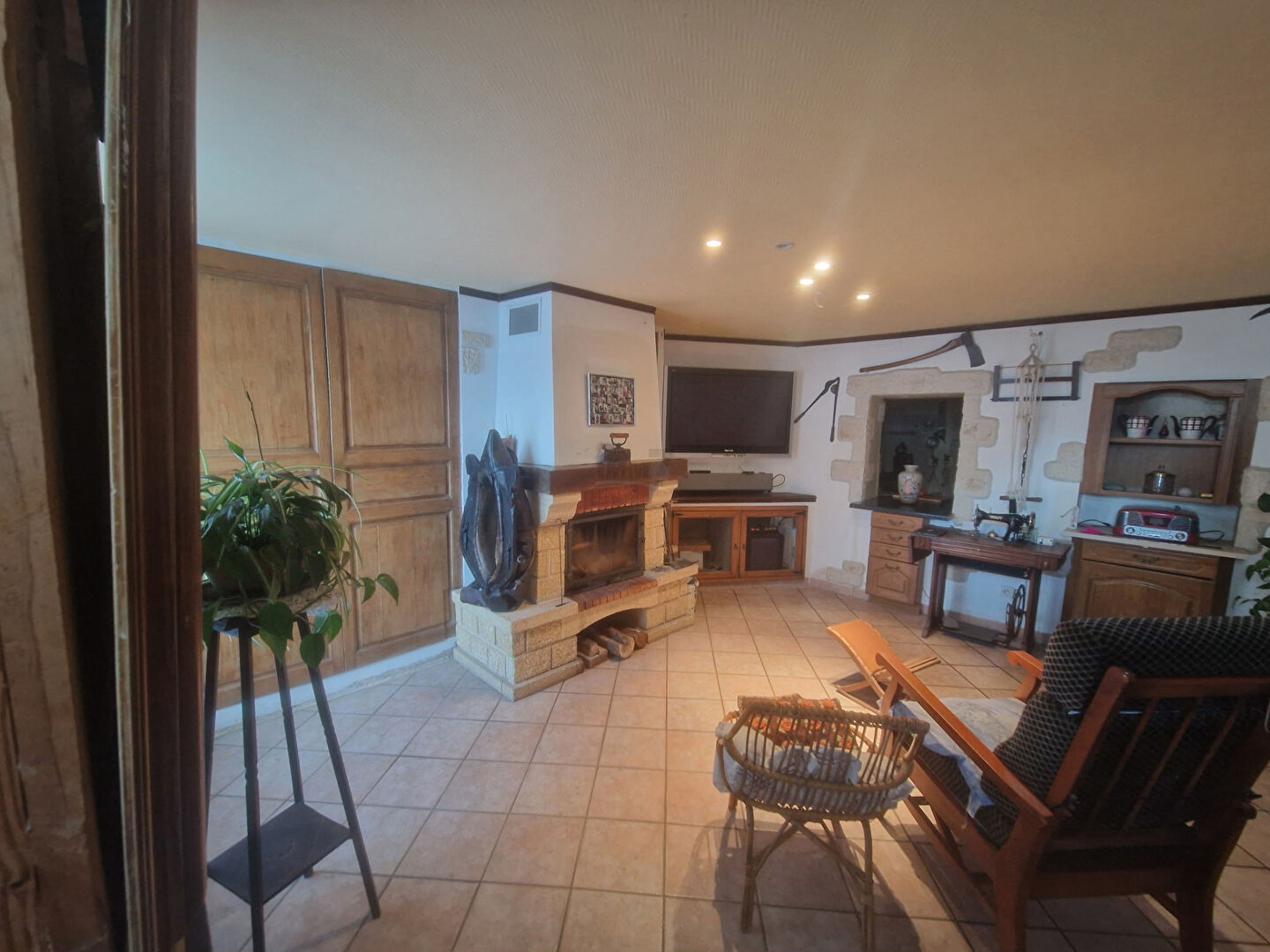 Agence immobilière de 
 IMMO 7 Jouarre - IMMO 7 
