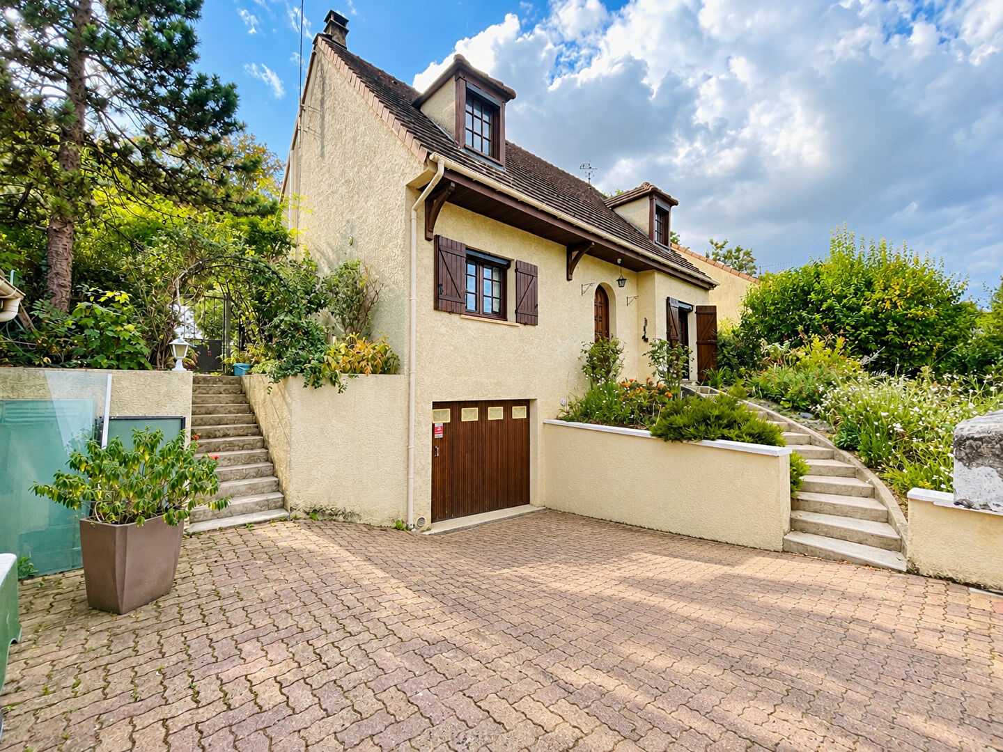 Agence immobilière de 
 IMMO 7 Jouarre - IMMO 7 
