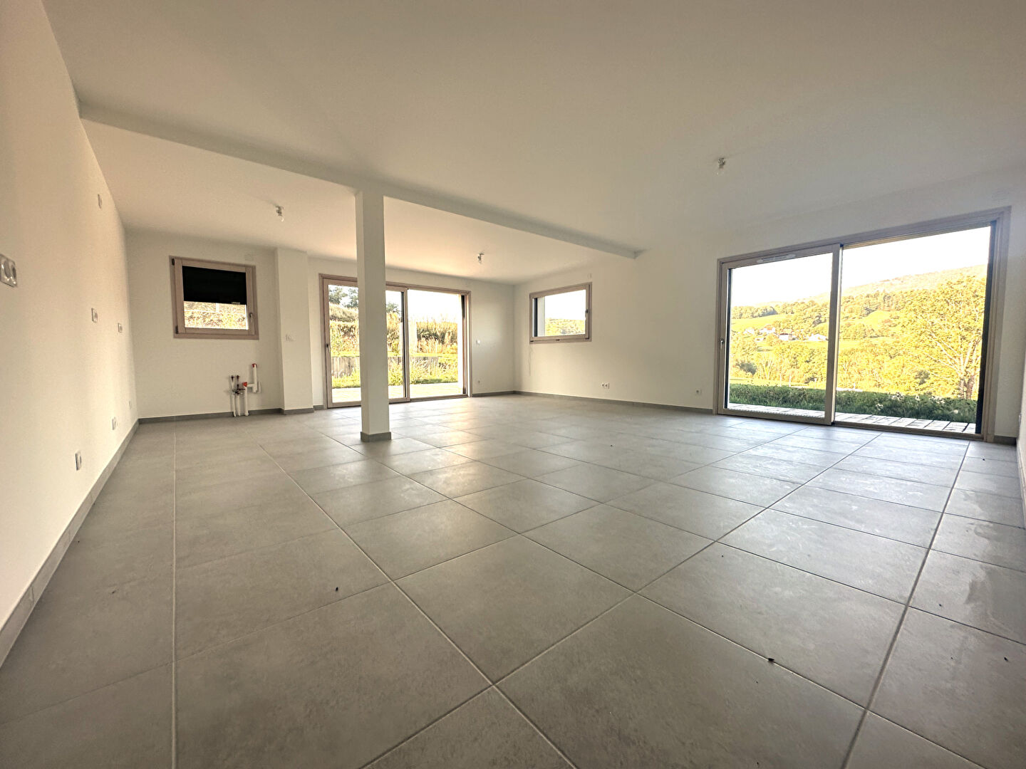 Photo Reignier-Ésery - Magnifique Appartement en rez-de-jardin, dans un écrin de verdure proche du Golf image 3/6