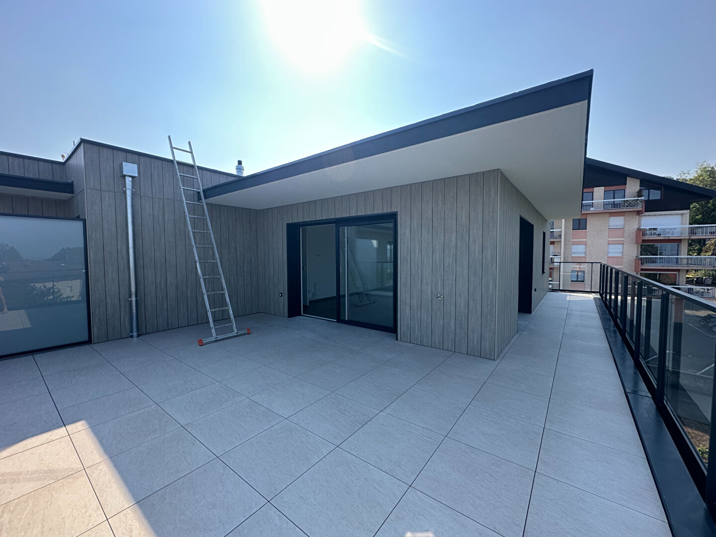 Photo Appartement T3 de 81.67 m² dernier étage - Vue Lac imprenable  - Evian Les Bains image 5/6