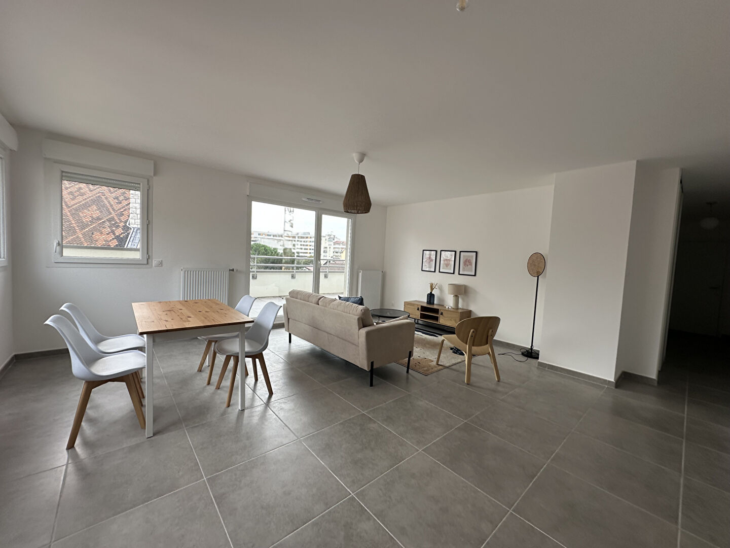 Appartement 5 pièces dernier étage de 107m² - Centre Ville Annemasse