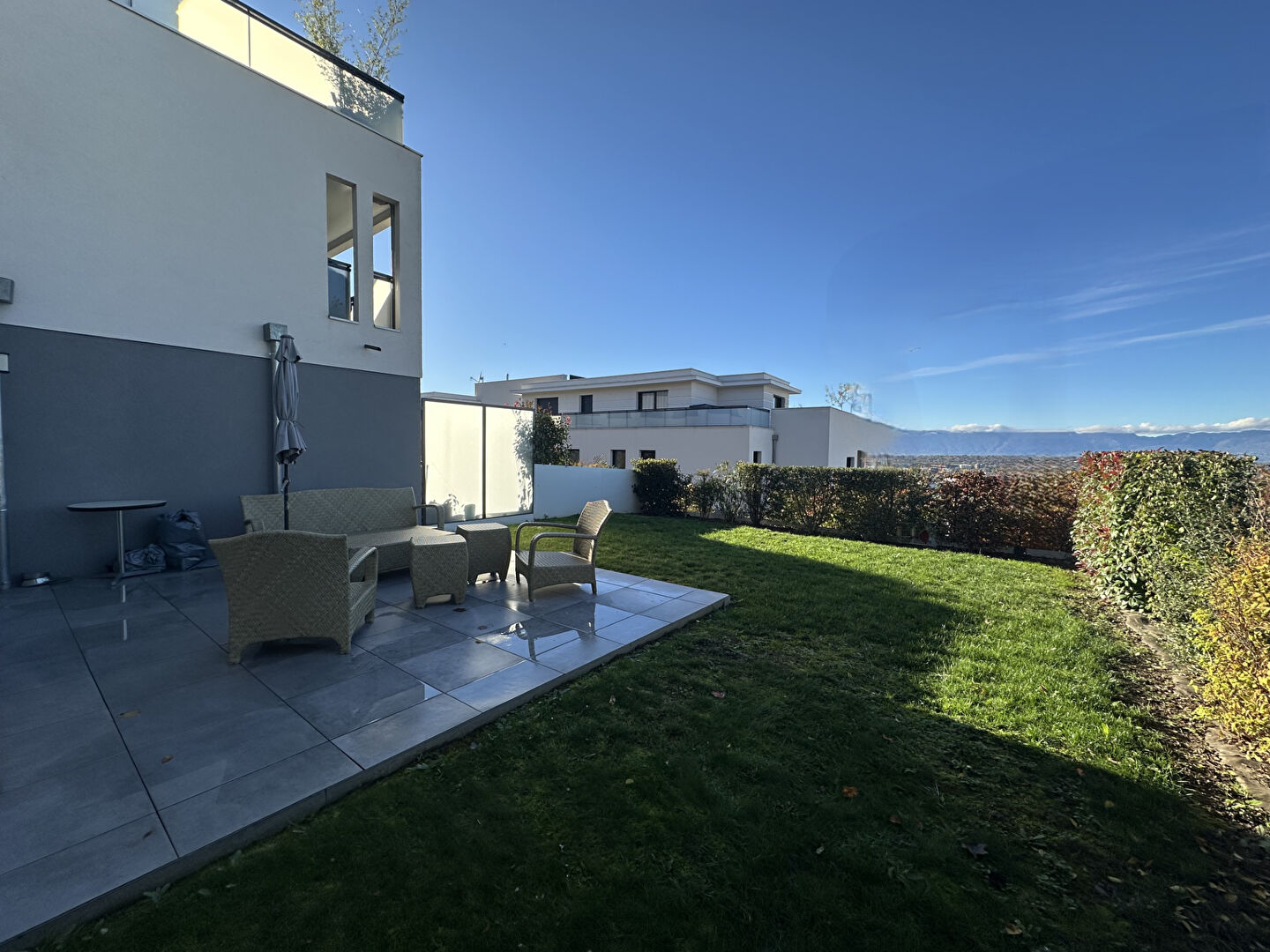 Photo À vendre  Magnifique T4 avec terrasses et  jardin, vue panoramique - Vétraz-Monthoux image 6/6