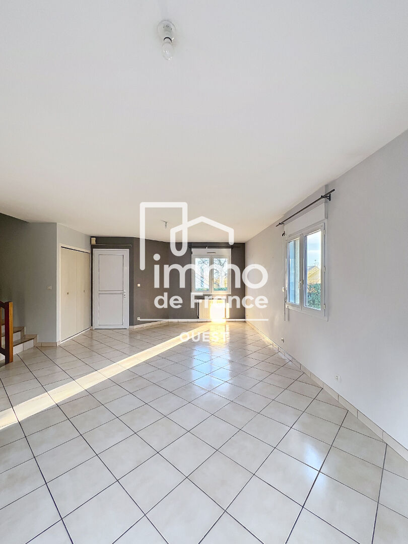 Photo Maison Laval 4 pièces 82.37 m2 image 2/6