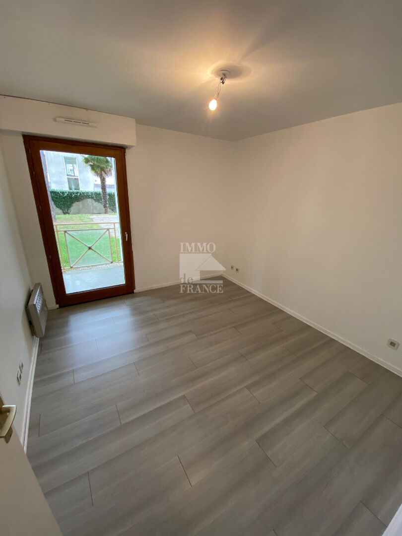 Photo A LOUER T2  de 47.96m² Quartier St Félix image 2/5