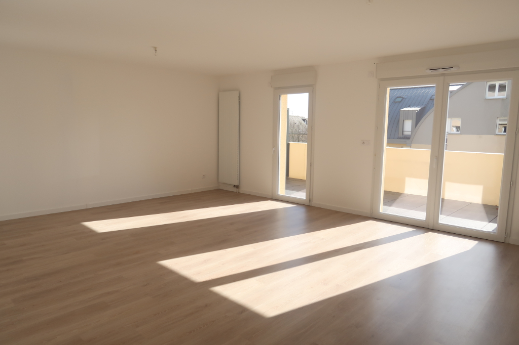 Photo Appartement Laval 5 pièce(s) 120.39 m2 image 3/6