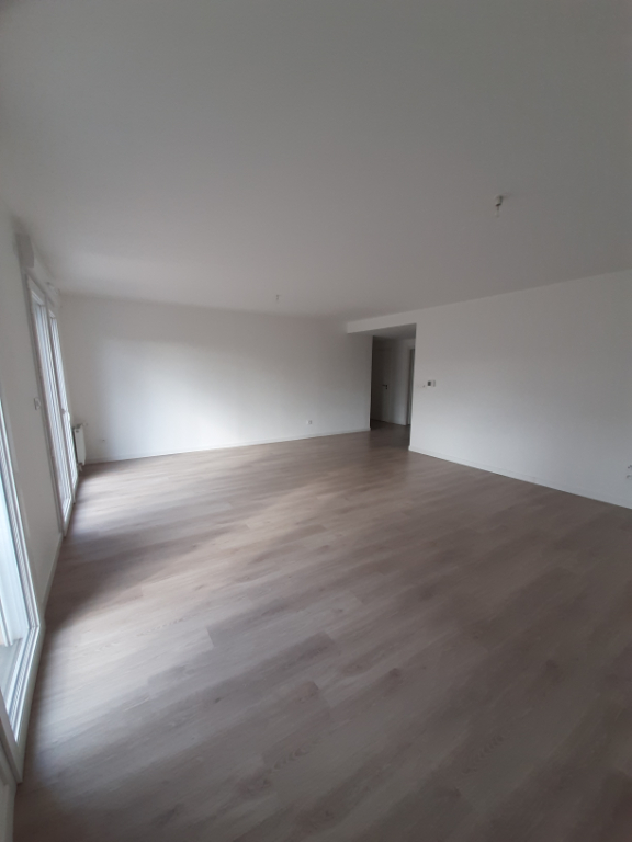 Photo Appartement Laval 5 pièce(s) 120.39 m2 image 4/6