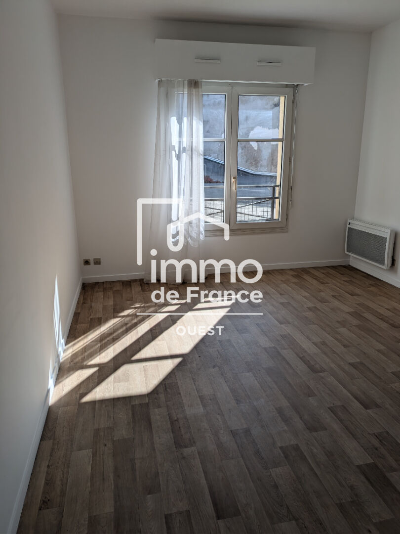 A LOUER , T2 de  38.35m² Quartier gare maritime